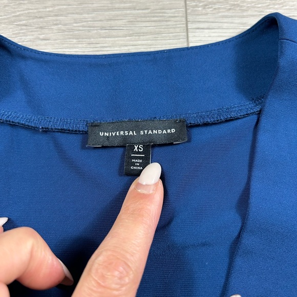 Universal Standard Swoop High Low Jersey Tunic Top Blue - Picture 5 of 11